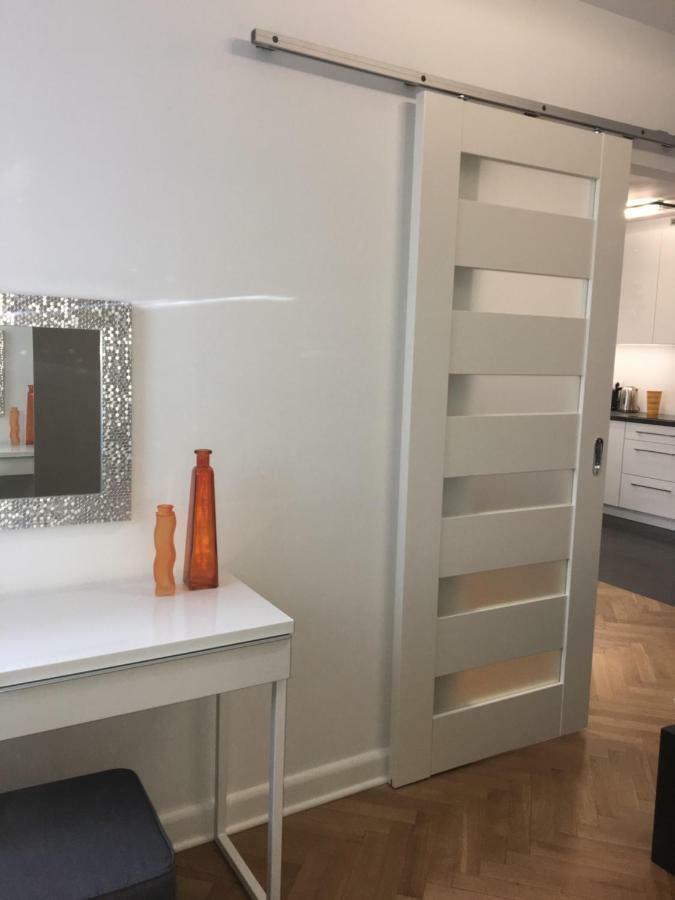 Apartament Emilia Daire Varşova Dış mekan fotoğraf