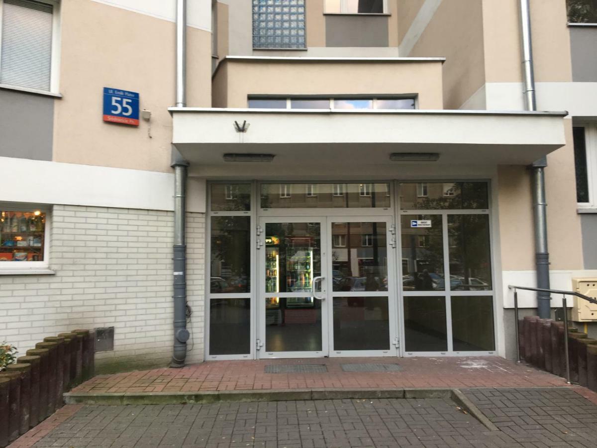 Apartament Emilia Daire Varşova Dış mekan fotoğraf